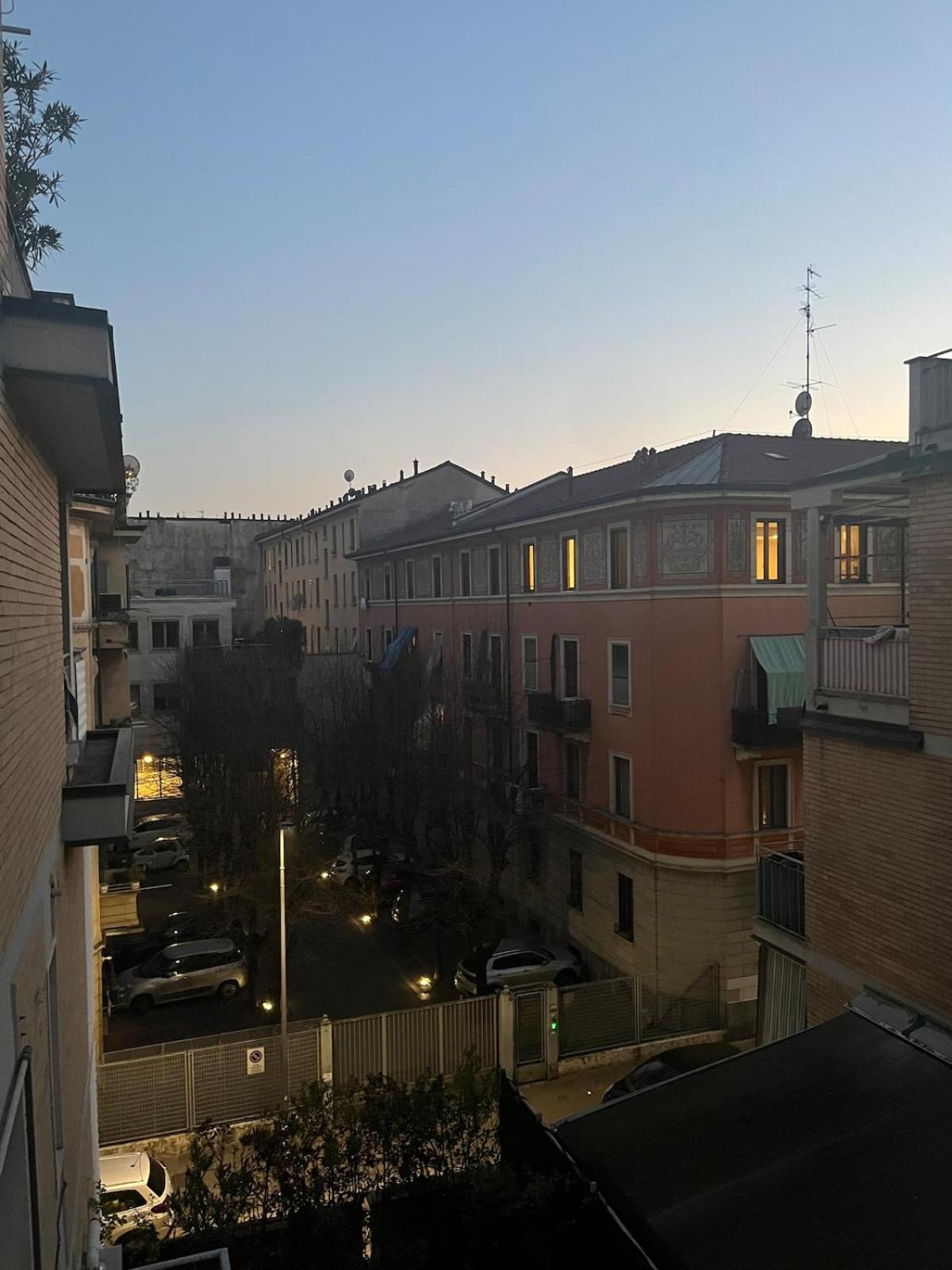 Apartment Loreto 15 Mins From Duomo - M1 Rovereto Mailand